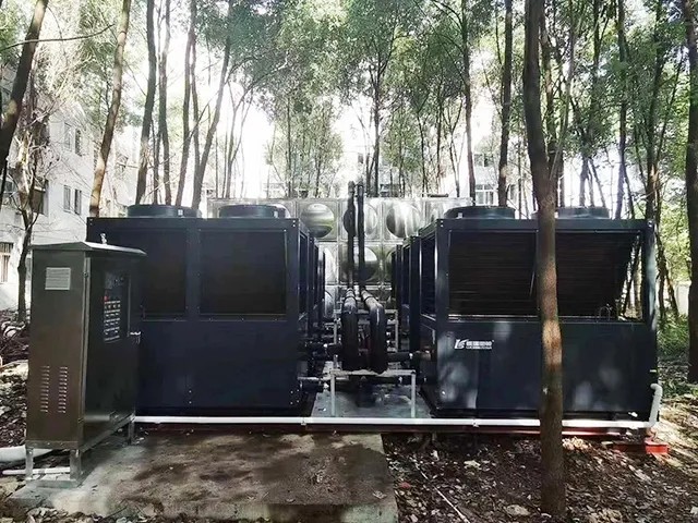武漢江漢大學(xué)某宿舍樓熱泵熱水工程