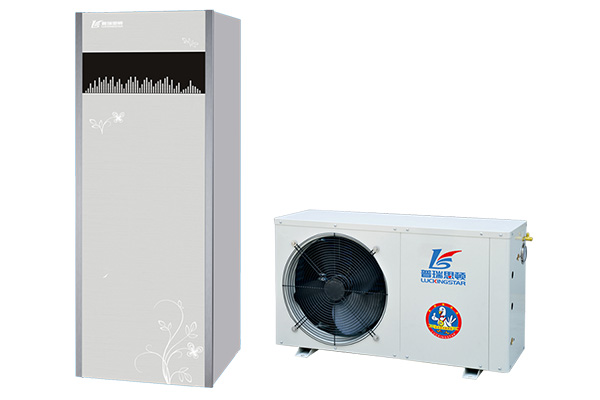 給家里的空氣能熱水器洗洗澡