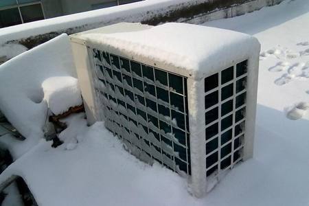 空氣能熱泵如何解決結(jié)霜天氣問題
