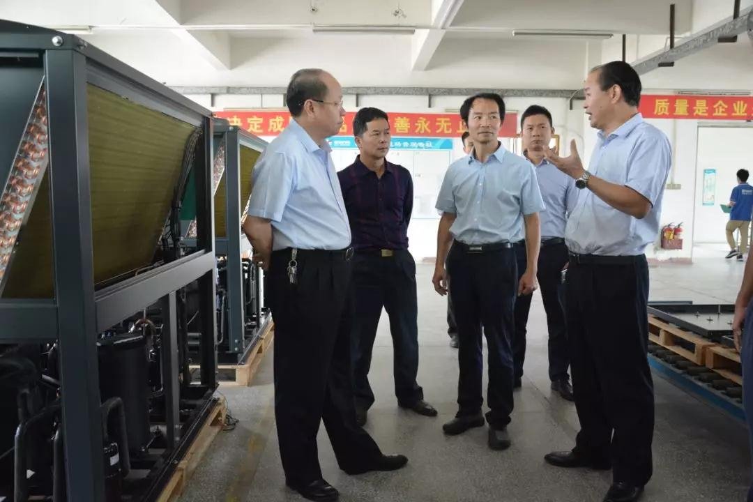 清遠(yuǎn)市張帆副市長(zhǎng)一行蒞臨瑞星進(jìn)行實(shí)地考察